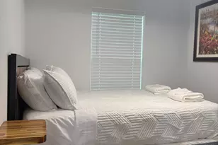 6707 Sherman St, Houston, TX 77011 - Photo 3