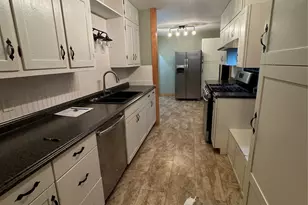 411 & 411 1/2 Humphrey Ave, Palacios, TX 77465 - Photo 7
