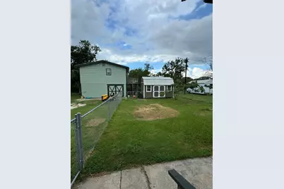 411 & 411 1/2 Humphrey Avenue, Palacios, TX 77465 - Photo 21