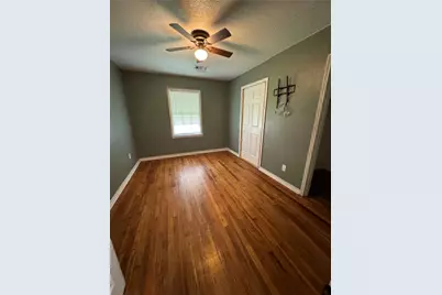 411 & 411 1/2 Humphrey Avenue, Palacios, TX 77465 - Photo 15