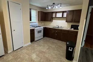 411 & 411 1/2 Humphrey Ave, Palacios, TX 77465 - Photo 27