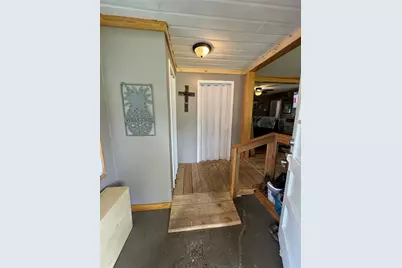 411 & 411 1/2 Humphrey Avenue, Palacios, TX 77465 - Photo 3