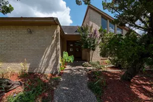 7926 Quail Meadow Dr, Houston, TX 77071 - Photo 3