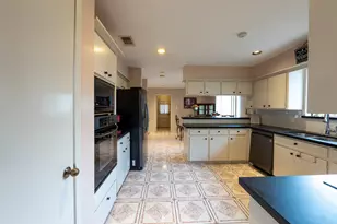 7926 Quail Meadow Dr, Houston, TX 77071 - Photo 17