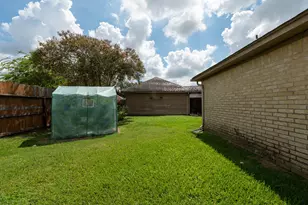 7926 Quail Meadow Dr, Houston, TX 77071 - Photo 43