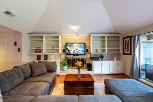 7926 Quail Meadow Dr, Houston, TX 77071 - Photo 9