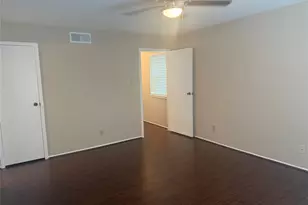 7589 Cambridge St, Houston, TX 77054 - Photo 13