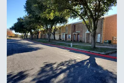 204 Northpointe Avenue #204, La Grange, TX 78945 - Photo 1