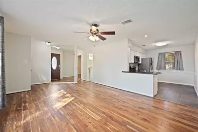 9809 Condor Drive, Conroe, TX 77385 - Photo 5