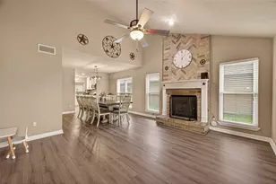 12110 Essenbruk Dr, Houston, TX 77066 - Photo 5