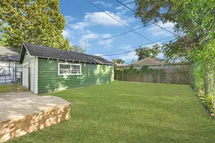 1136 Algregg St, Houston, TX 77009 - Photo 21