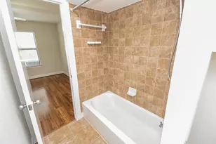 3626 Main Plaza Dr, Houston, TX 77025 - Photo 31