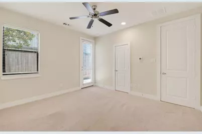 3413 Kensington Yellow Place, Houston, TX 77008 - Photo 5