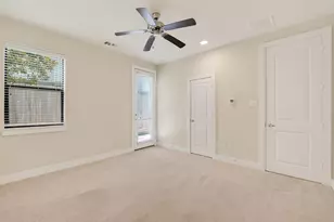 3413 Kensington Yellow Pl, Houston, TX 77008 - Photo 5