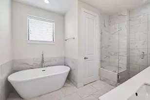 3413 Kensington Yellow Pl, Houston, TX 77008 - Photo 17