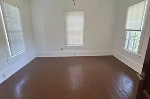 1319 Postoffice, Galveston, TX 77550 - Photo 9