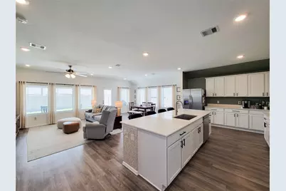 9319 Pavonia Fawn Drive, Baytown, TX 77521 - Photo 15