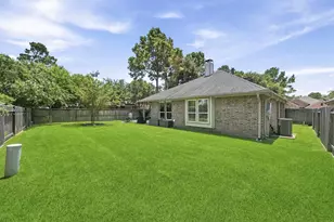 12235 Arkansas Post Ln, Humble, TX 77346 - Photo 25