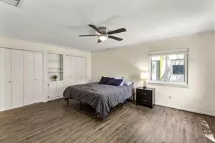 402 Tuam St, Houston, TX 77006 - Photo 13