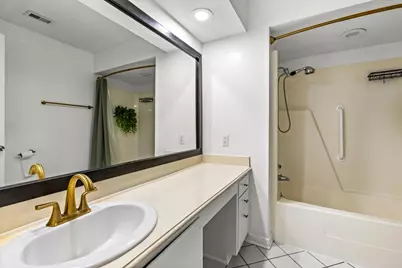 402 Tuam Street #7, Houston, TX 77006 - Photo 15