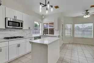 4510 Chestnut Meadow Dr, Sugar Land, TX 77479 - Photo 11