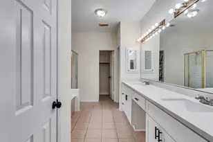 4510 Chestnut Meadow Dr, Sugar Land, TX 77479 - Photo 23