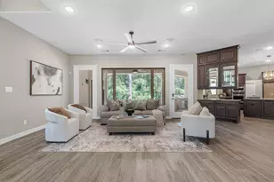 19332 Chateau Ridge Ct, Tomball, TX 77377 - Photo 3