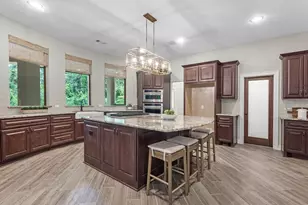 19332 Chateau Ridge Ct, Tomball, TX 77377 - Photo 11