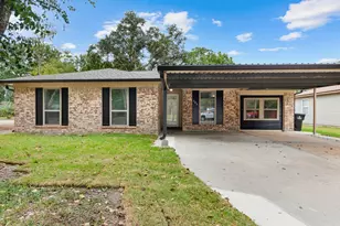 745 Dezso Dr, Alvin, TX 77511 - Photo 1
