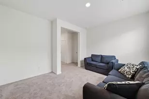 2023 Katalonia Ln, Fresno, TX 77545 - Photo 29