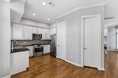 1332 Fairview Avenue, Houston, TX 77006 - Photo 11