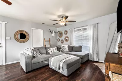 6940 Avenue K, Houston, TX 77011 - Photo 1