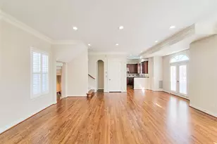 2614 Wroxton Rd, West University Place, TX 77005 - Photo 5