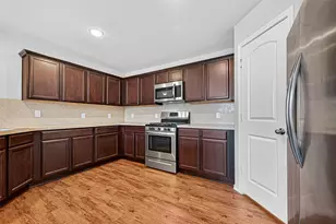 5310 Songlark Bluff Cir, Katy, TX 77449 - Photo 7