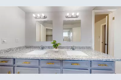 14715 Woodward Gardens Drive, Houston, TX 77082 - Photo 39