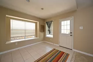 219 N Wimberly Way, The Woodlands, TX 77385 - Photo 9