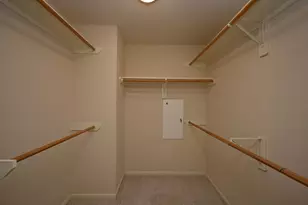 219 N Wimberly Way, The Woodlands, TX 77385 - Photo 13