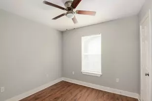 7815 Jester St, Houston, TX 77051 - Photo 13