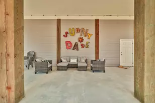 976 Albatross Ln, Crystal Beach, TX 77650 - Photo 21