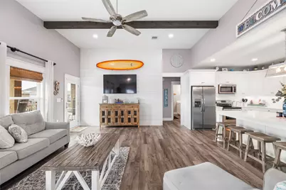 976 Albatross Lane, Crystal Beach, TX 77650 - Photo 7