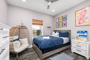 976 Albatross Ln, Crystal Beach, TX 77650 - Photo 17