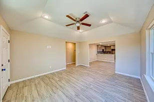 3526 Brook Shadow Dr, Brookshire, TX 77423 - Photo 9