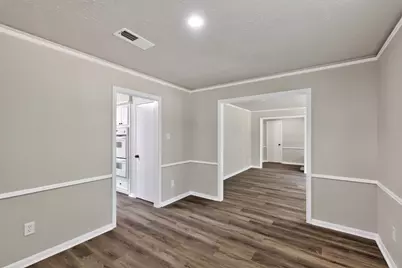 1915 Seven Oaks Drive, Kingwood, TX 77339 - Photo 7