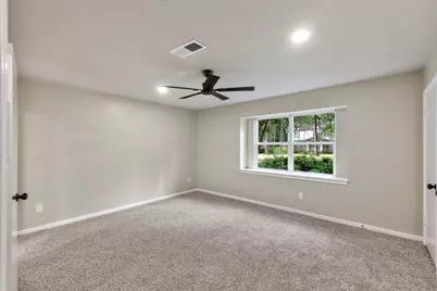 1915 Seven Oaks Drive, Kingwood, TX 77339 - Photo 17
