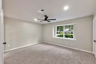 1915 7 Oaks Dr, Kingwood, TX 77339 - Photo 17