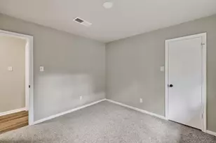 1915 7 Oaks Dr, Kingwood, TX 77339 - Photo 25