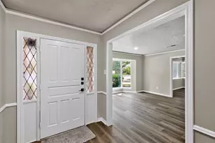 1915 7 Oaks Dr, Kingwood, TX 77339 - Photo 3