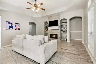 3407 Borden Gully Drive, Dickinson, TX 77539 - Photo 9