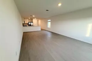 1320 Charlotte Wy, Wharton, TX 77488 - Photo 3