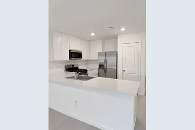 1320 Charlotte Way, Wharton, TX 77488 - Photo 7